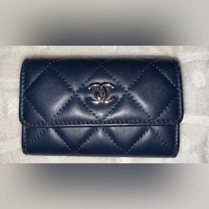 Chanel 19P Dark Blue Quilted Leather Wallet